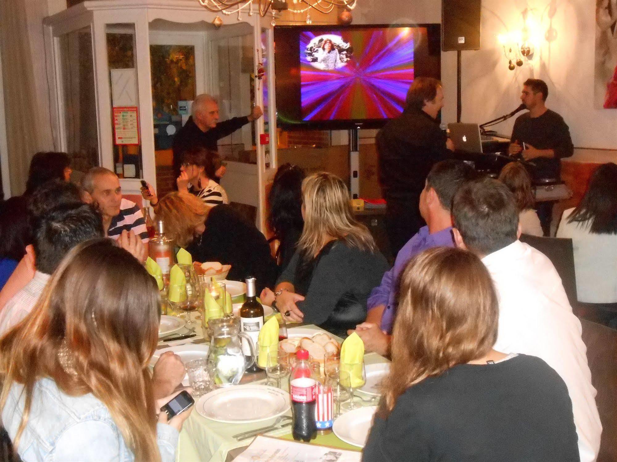 Hotel Restaurant Cortie Thuir Εξωτερικό φωτογραφία