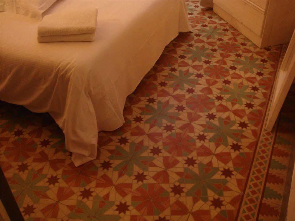 Hotel Restaurant Cortie Thuir Εξωτερικό φωτογραφία