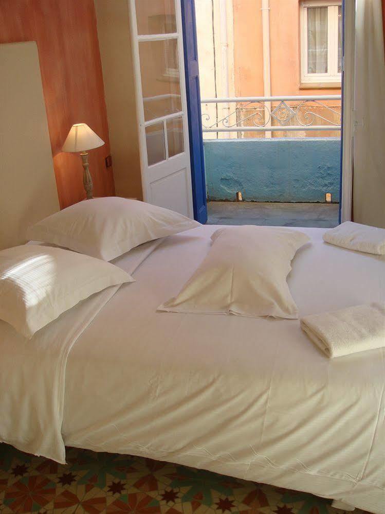 Hotel Restaurant Cortie Thuir Εξωτερικό φωτογραφία
